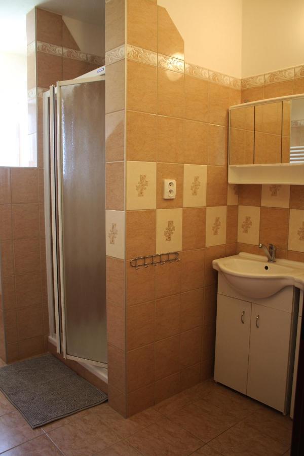 Apartmany Fialka Кашперське Гори Екстер'єр фото